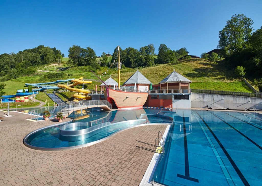Pension-Maria-Erlebnisbad-Kaept’n-Hook-Saalbach