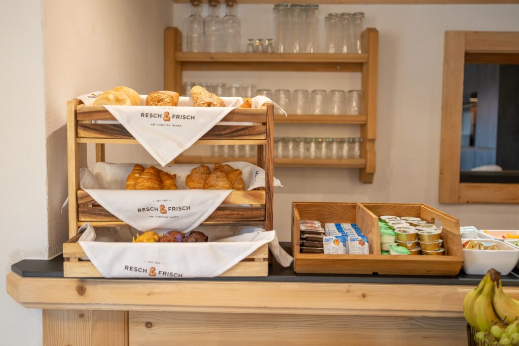 hofers-herzstueck-fruehstueck-02