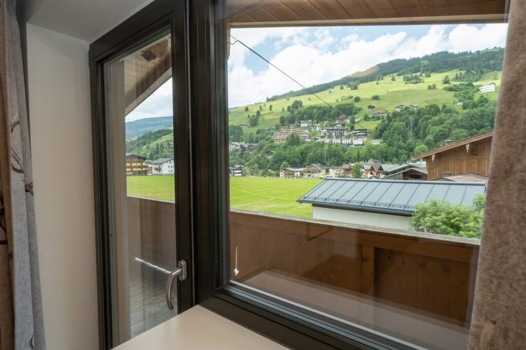 hofers-herzstueck-haus-01