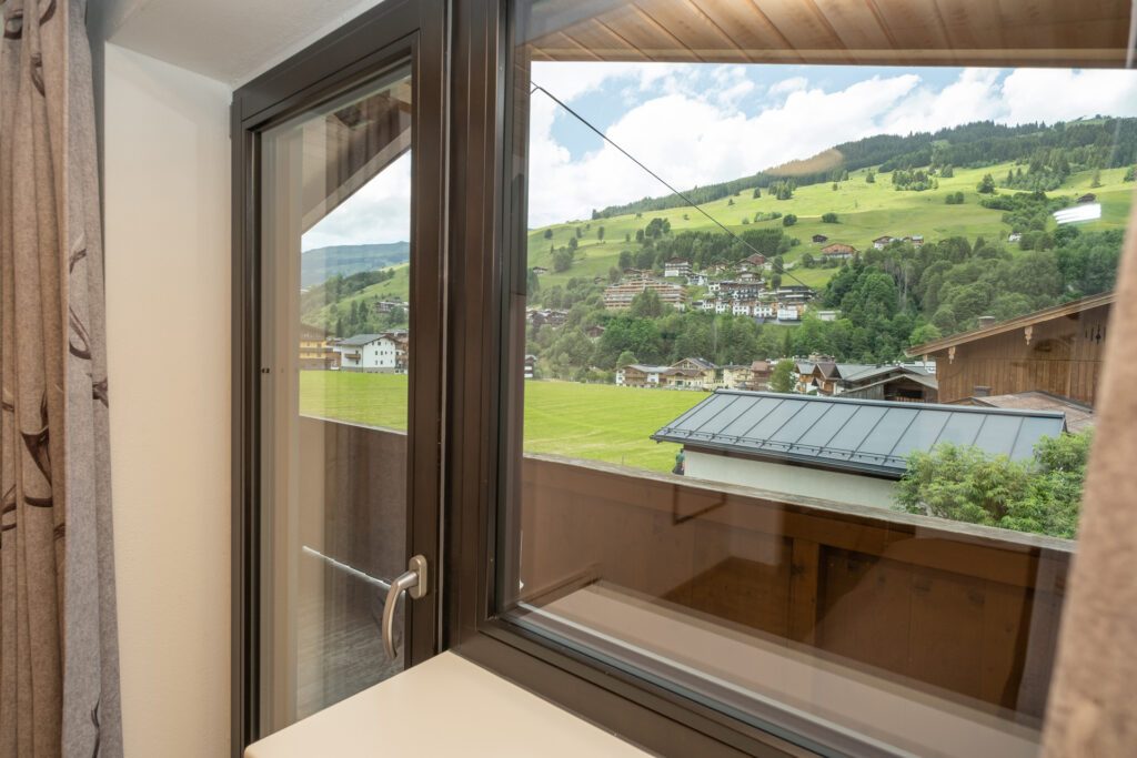 hofers-herzstueck-haus-02